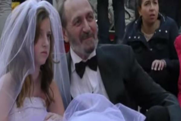 Veja o que acontece quando uma pessoa de 65 anos se casa com uma criança de 12 anos