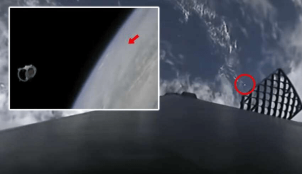 Vários OVNIS apareceram durante o lançamento da SpaceX